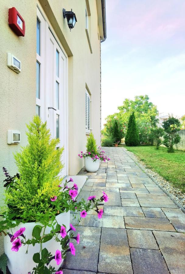 Guesthouse Olei Malinska Zewnętrze zdjęcie