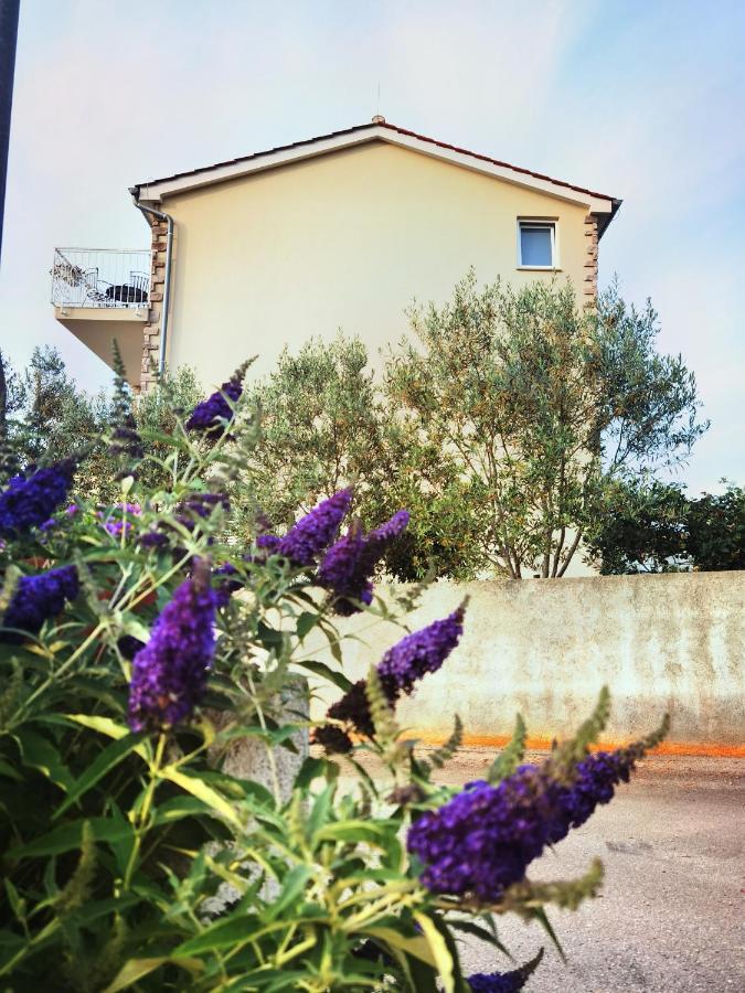 Guesthouse Olei Malinska Zewnętrze zdjęcie