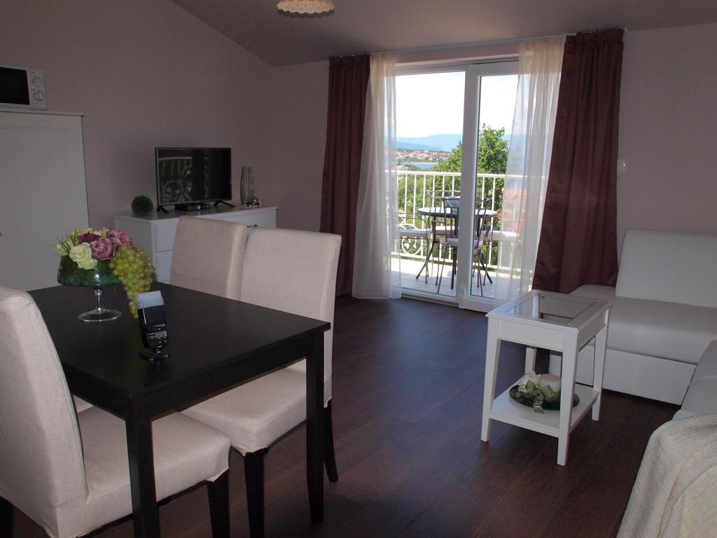 Guesthouse Olei Malinska Zewnętrze zdjęcie