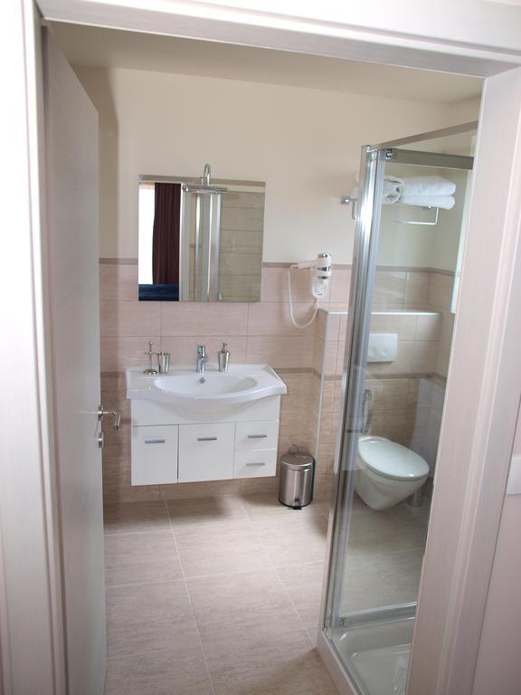 Guesthouse Olei Malinska Zewnętrze zdjęcie