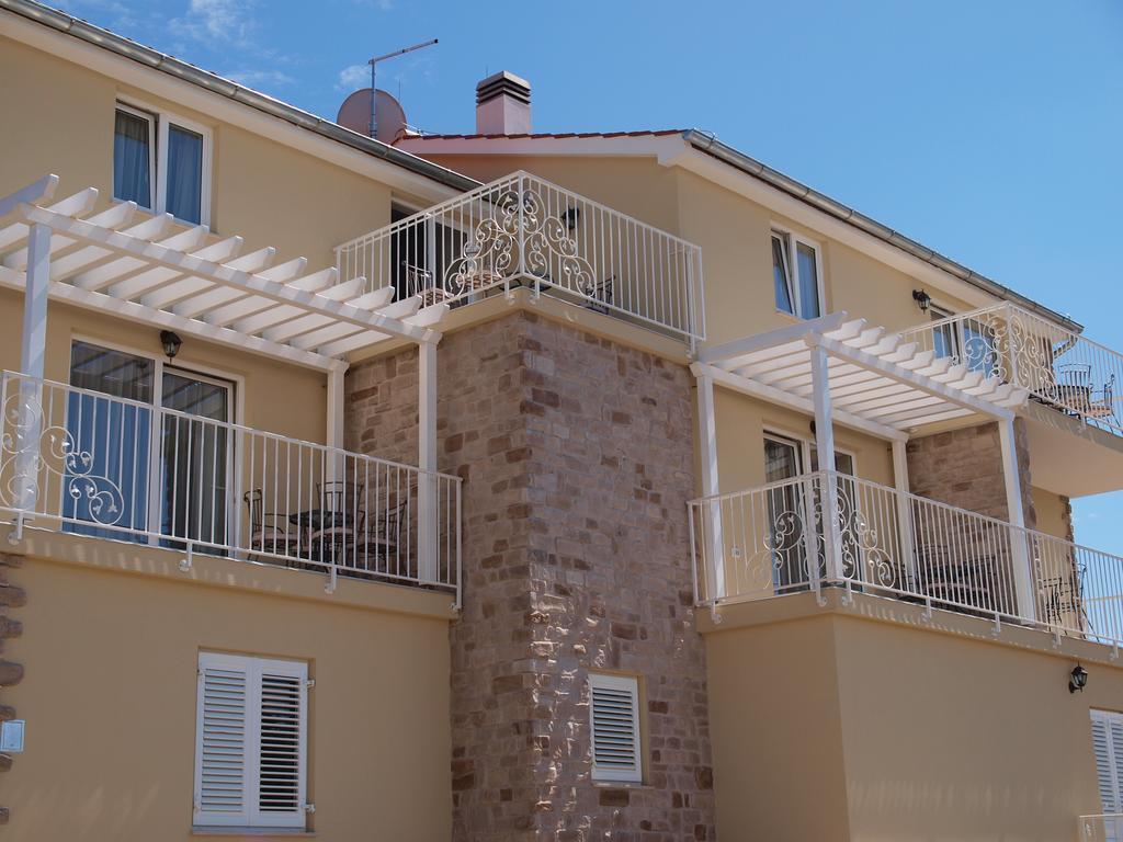 Guesthouse Olei Malinska Zewnętrze zdjęcie