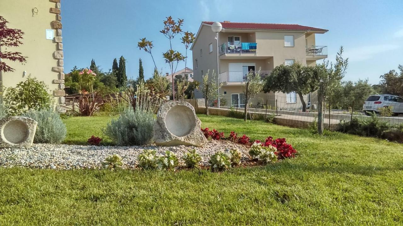 Guesthouse Olei Malinska Zewnętrze zdjęcie